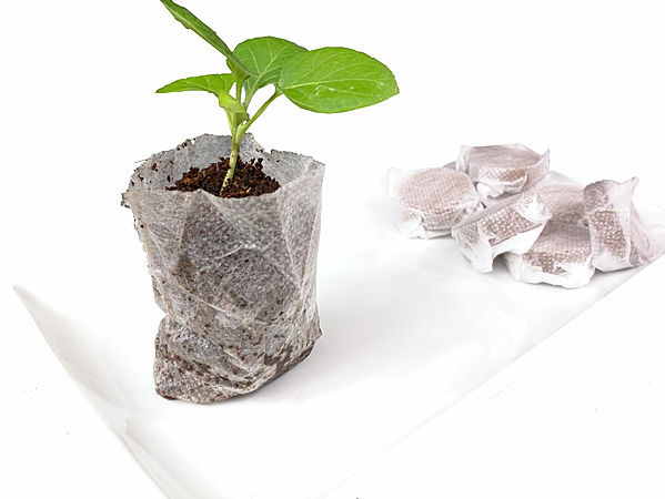 moulded easy fill bags
